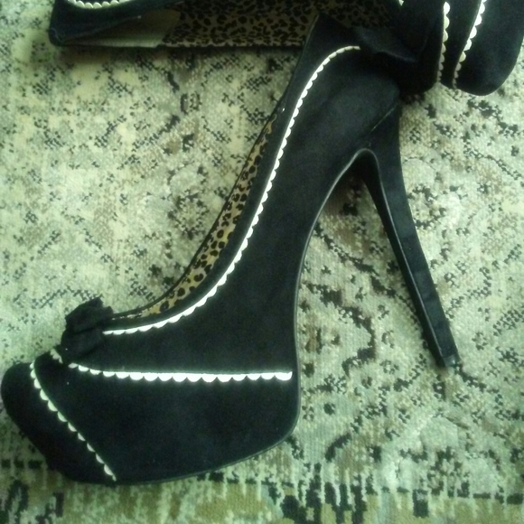 Jessica Simpson Jeorge Pump - Picture 4 of 6
